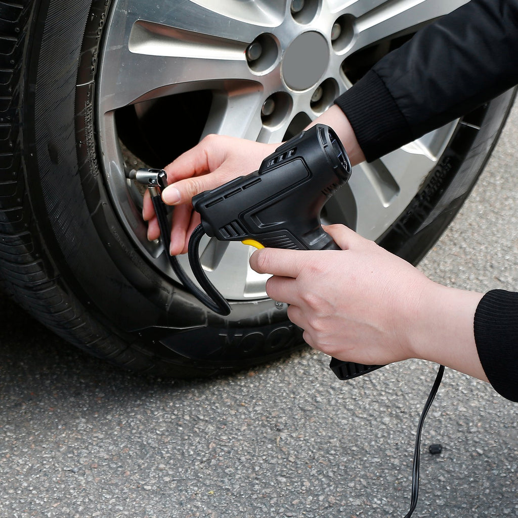 Portable Car Tire Inflator DC 12V Digital Car Air Compressor Electric Air Inflator With LED Light 150PSI - LumiNest 
